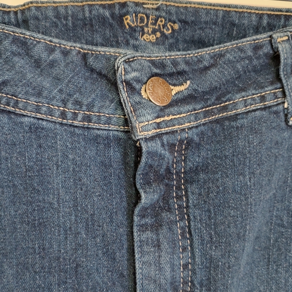 Riders by Lee Women's Straight Leg Slimming Blue Jeans - Picture 3 of 7